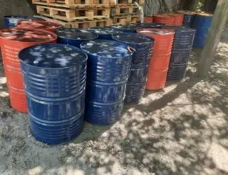 Продам бочки металлические 200л под зерно воду