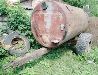 Причеп до трактора. На ходу