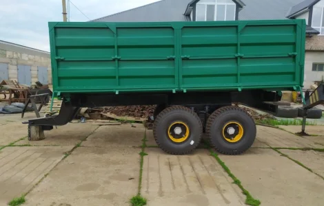 Причіп тракторний НТС-12 з тристороннім розвантаженням