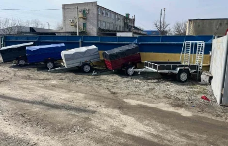 Прицепы с Кременчугского завода, цена с первых рук. Тент и брызговики в Подарок