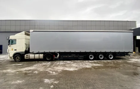 Напівпричіп Schwarzmuller 2014 року