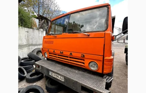 Вантажний автомобіль КамАЗ 5511