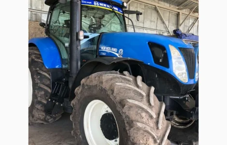 Трактор 220 к.с. New Holland T7060