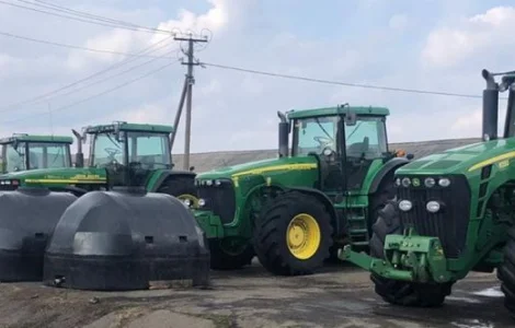 Трактор колесный John Deere 6920, 8300