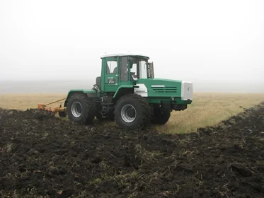 Трактор ХТА-250-30 (аналог Т-150К ХТЗ)"Слобожанец" с двигателем IVECO (Италия)