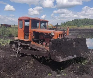 Продам трактор-бульдозер Т-74