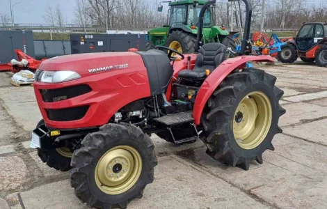 Трактор Yanmar EF 393 T