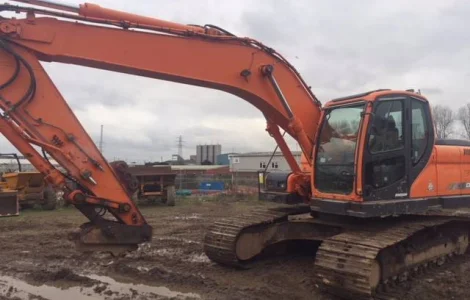 Продажа Гусеничного экскаватора Doosan DX225LC-3
