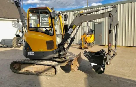 Мини экскаватор VOLVO ECR 28