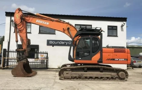 Предлагаем гусеничный экскаватор Doosan DX225LC