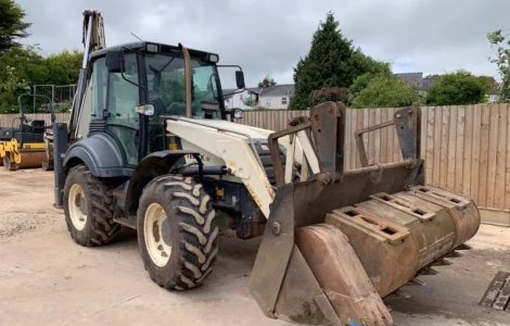 Экскаватор-погрузчик Terex 970 Elite