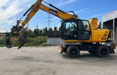 Перевантажувач JCB JS145W