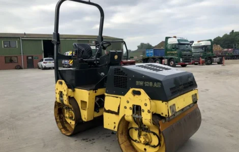 Комбинированный каток Bomag BW 138 AD