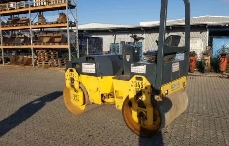 Дорожный каток Bomag BW135