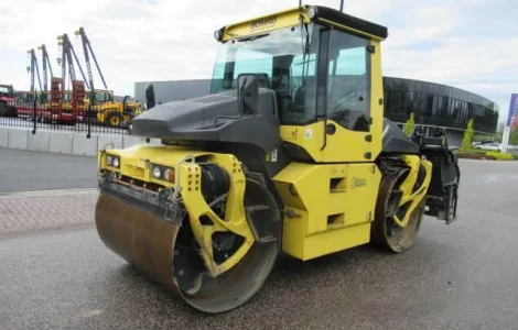 Тандемный каток Bomag BW 174 A P AM 3ASP