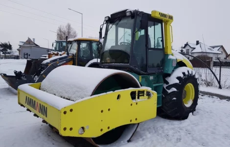 Грунтовий каток Amman 2011 року