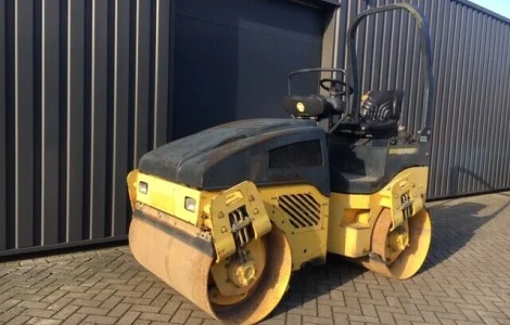 Тандемный каток BOMAG BW 120 AD-4