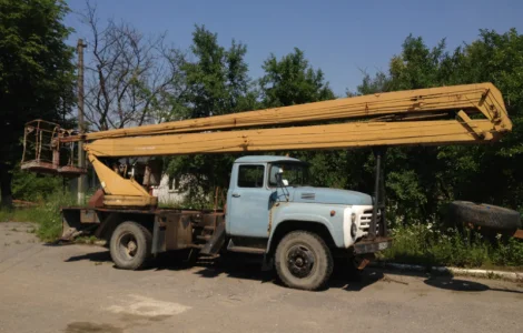 Будівельний авктокран, Автовишка АГП-22 на базі ЗиЛ-130