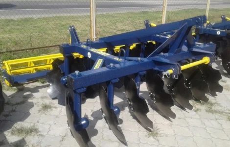 Продаємо навісні та причипні дискові борони АГД-2.5 захвату 2.5 метра