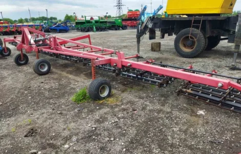 Продам боронб пружиннб Quivogne HET 1200