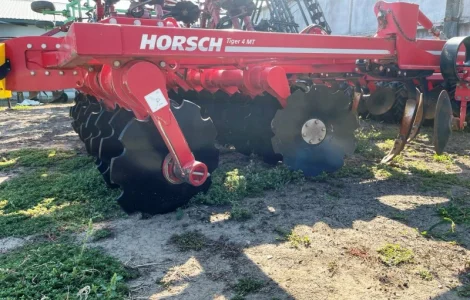 HORSCH Tiger MT4 важка дискова борона глибокорозпушувач