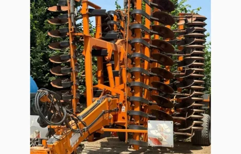 Глибокорозпушувач в комбінації з дисковою бороною SIMBA SL600