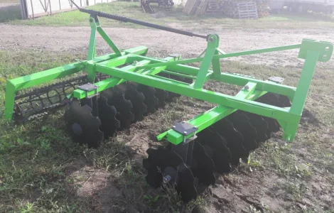 Лущільник U363 навісний 2, 0 м з катком (дискова борона) фірми Bomet (Польща)