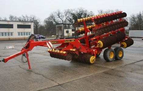 Дисковий культиватор Väderstad CARRIER 820