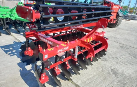 Дискова борона Pallada БДН-2400 навісна