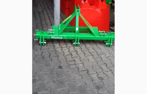 Розрихлювач, глубокорихлитель Bomet