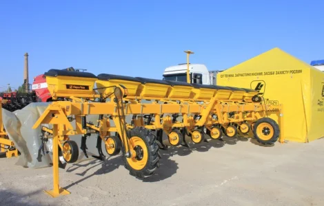 Культиватор КПР-5.6 (КРН-5.6) без системы удобрения