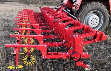 Багатофункціональний культиватор