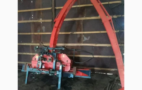 Навесной четырехрядный измельчитель кукурузы на силос Kuhn MC 180S Quattro