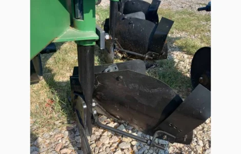 Плуг борозний лемішний ПБЛ-4-40