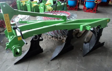 Плуг, розрихлювач, розпушувач Польша фірма Bomet