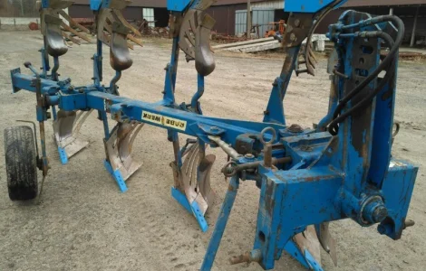 Плуг оборотный Rabe Werk 120 на 4 корпуса ленточный отвал / Рабеверк / Lemken, Лемкен