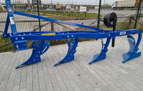 Турецький 4-х корпусний плуг Unlu, суцільні відвали