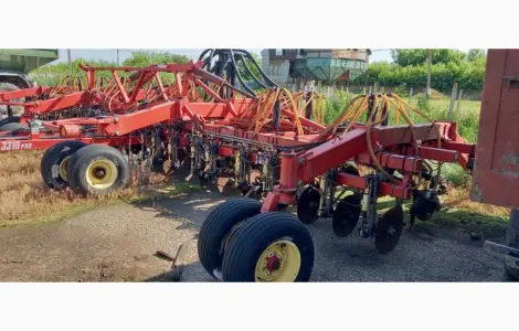 Посівний комплекс BOURGAULT 3310 з бункером 6350