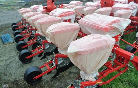 Сеялка Упс 8 Супн-8 СЕЯЛКА Упс-8(8)ГИБРИД Упс-8 двухконтурная