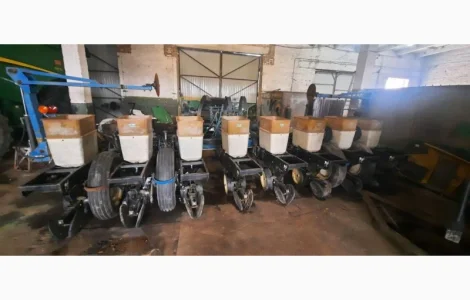 Сеялка Kinze 2000 (2003)