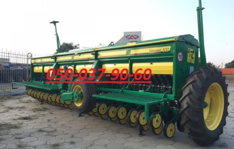 Сеялка Harvest 630 ширина захвата 6, 3 м, 42 сошников, бункер 2200л, транспортное