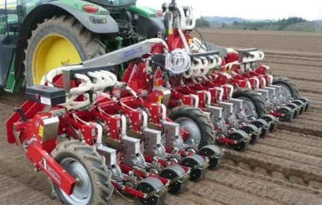 Новая сеялка сплошного высева пневматическая Agricola SNT - 2-130 І 2-290