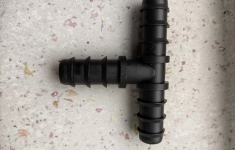 Трійник - з'єднувач для сліпої трубки SantehPlast SL-023 Упаковка 50 штук