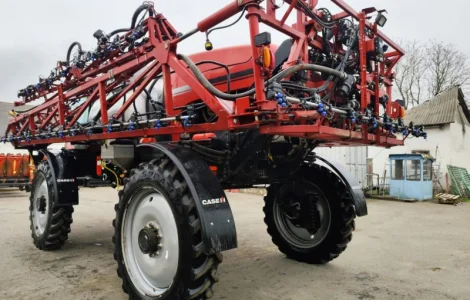 Patriot 4430 самохідний обприскувач ПРОДАЖ
