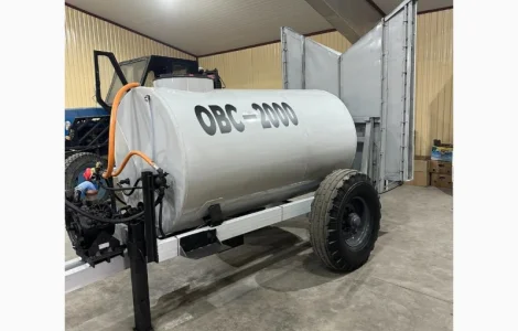 Оприскувач садовий вентиляторний 2000 л