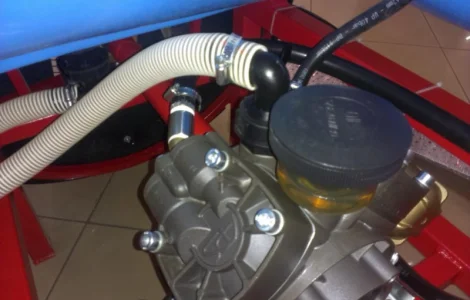 ОНС опрыскиватель садовый (200-1000л.), итальянское оборудование, навесной, для тракторов