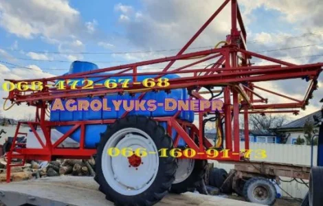 Опрыскиватель гидравлические крылья 18м, 2000 л