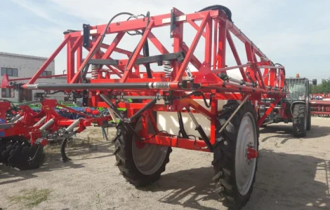 Гідравлічні 24 м крила на причіпний обприскувач КОМПЕНСАЦІЯ -25%