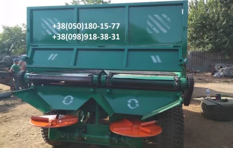 Навозоразбрасыватель ПРТ-7 под куриный помет