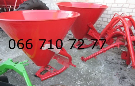 Удобрение разбрасыватель РУМ-0.5! Металлический и пластиковый бункера
